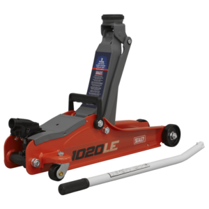 Low Profile Short Chassis Trolley Jack 2 Tonne - Red Vinny Byrne Low Profile Short Chassis Trolley Jack 2 Tonne - Red